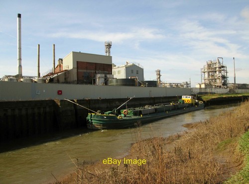 Photo 6x4 tanker barge - 6x4, moored