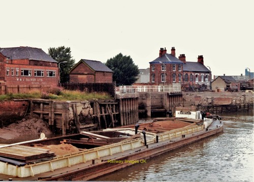 Photo 6x4 river hull - photo,